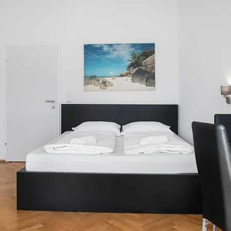 Superb 7Br Shared Apartment- Near Hauptbahnhof Vienna Luaran gambar