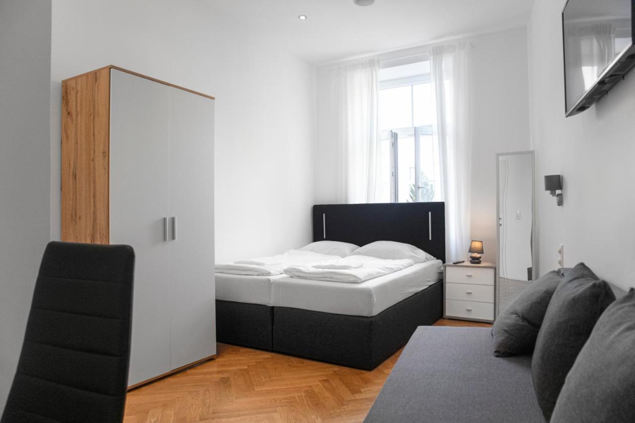 Superb 7Br Shared Apartment- Near Hauptbahnhof Vienna Luaran gambar