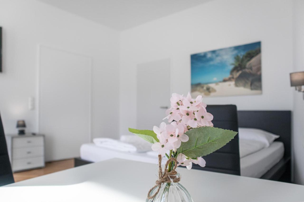 Superb 7Br Shared Apartment- Near Hauptbahnhof Vienna Luaran gambar