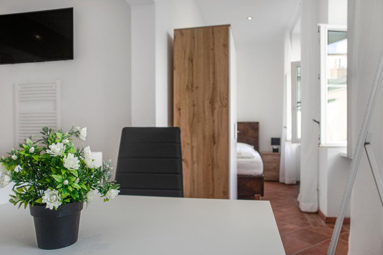 Superb 7Br Shared Apartment- Near Hauptbahnhof Vienna Luaran gambar