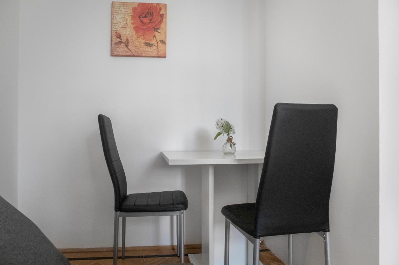 Superb 7Br Shared Apartment- Near Hauptbahnhof Vienna Luaran gambar