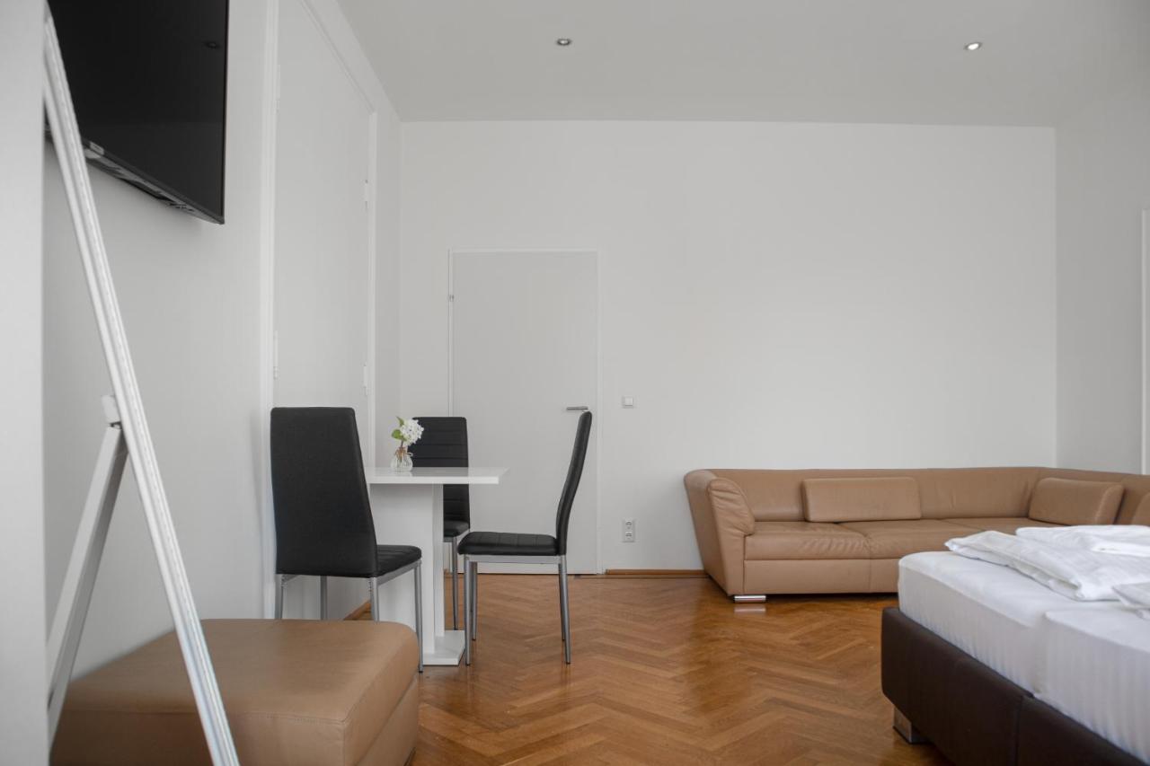 Superb 7Br Shared Apartment- Near Hauptbahnhof Vienna Luaran gambar