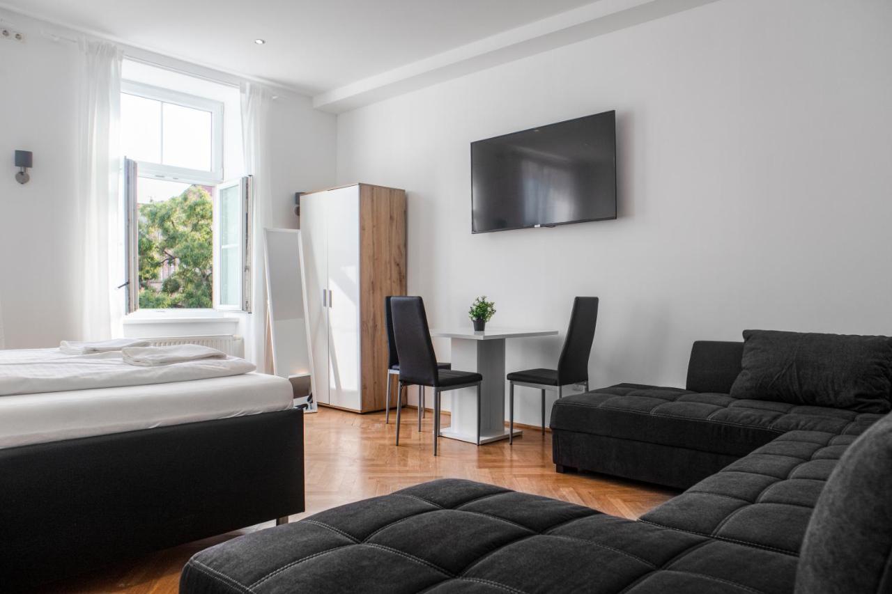 Superb 7Br Shared Apartment- Near Hauptbahnhof Vienna Luaran gambar