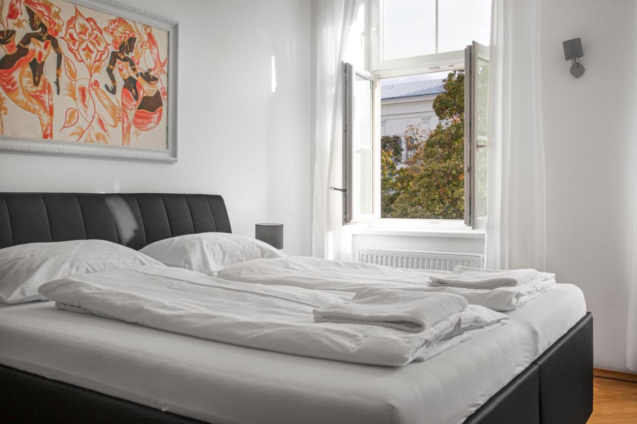 Superb 7Br Shared Apartment- Near Hauptbahnhof Vienna Luaran gambar